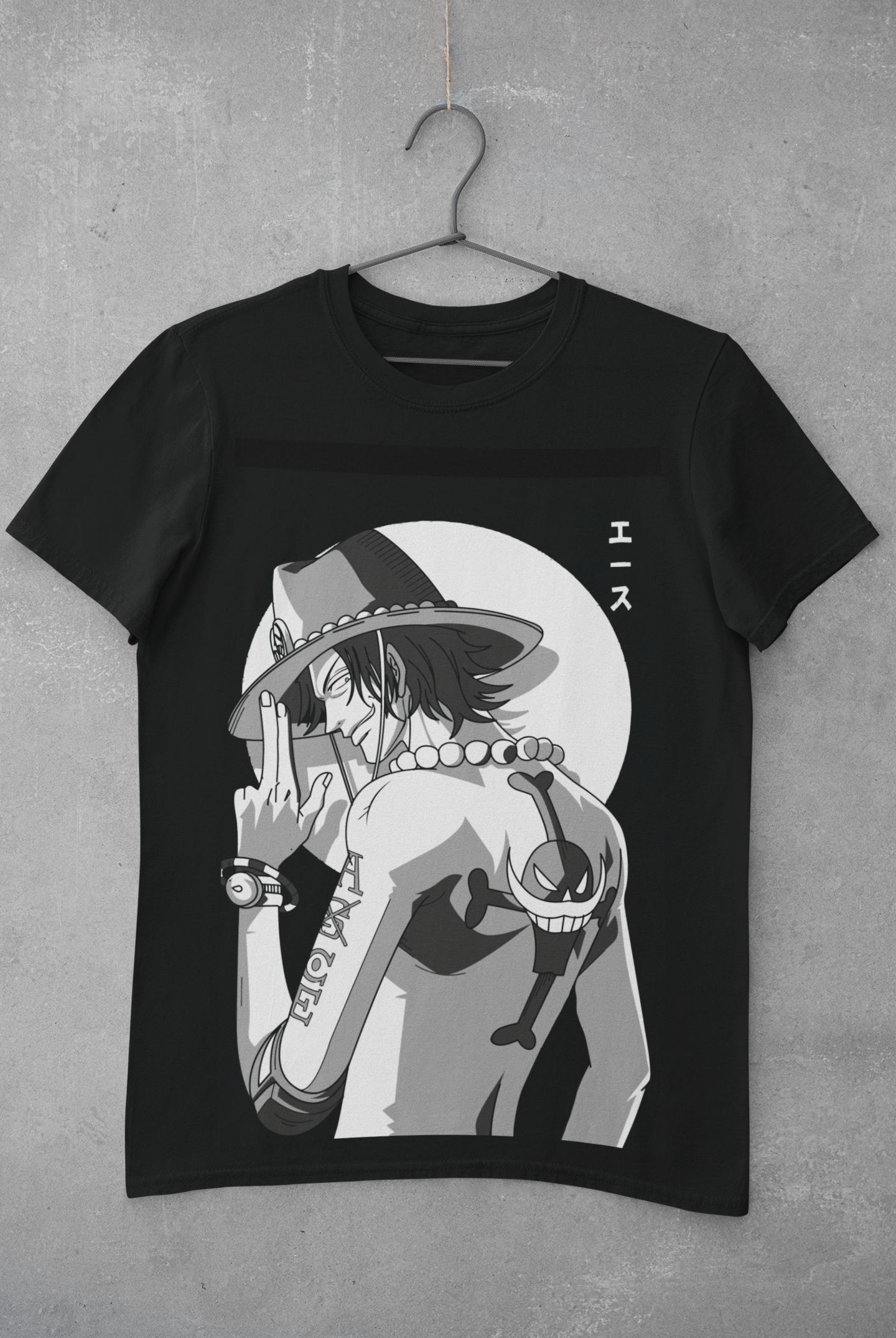 One Piece Tops - חולצה אייס שחור לבן - וואן פיס